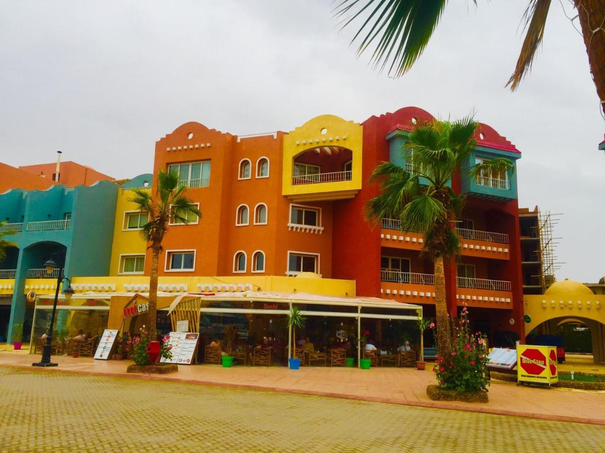 Angie House Embassy Area With Wi Fi Apartment Hurghada Bagian luar foto